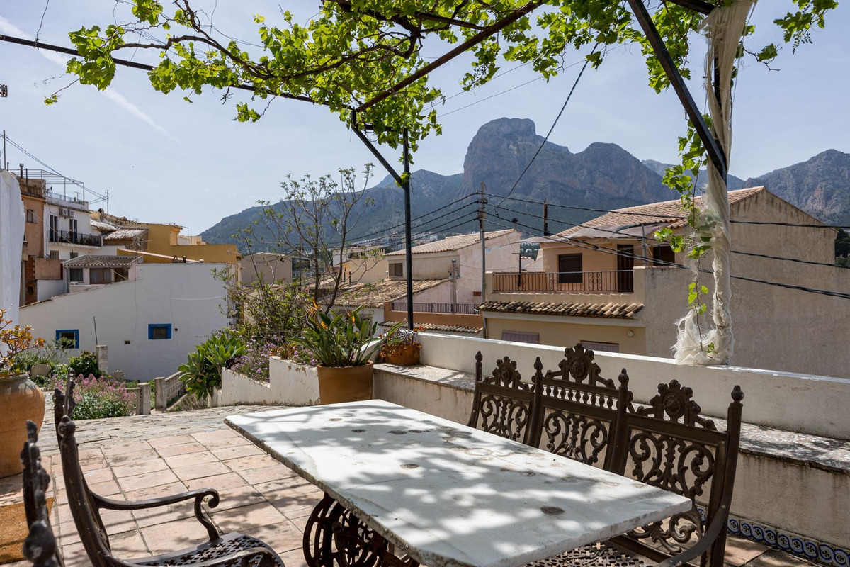 Appartement te koop in Polop | 7 slaapkamers H5423896