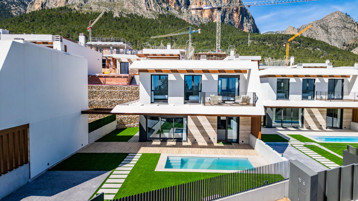 Property main view 38