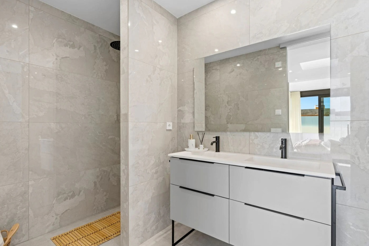 Appartement te koop in Polop | 4 slaapkamers H5473222