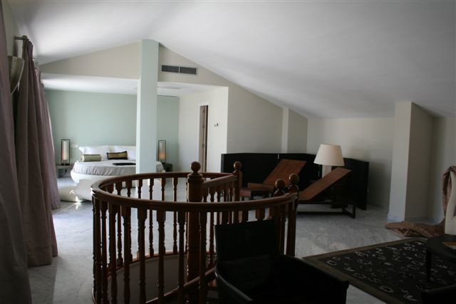 Penthouse te koop in Puerto Banús | 3 slaapkamers H1965587