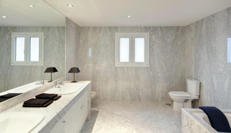 Penthouse te koop in Puerto Banús | 3 slaapkamers H2268905