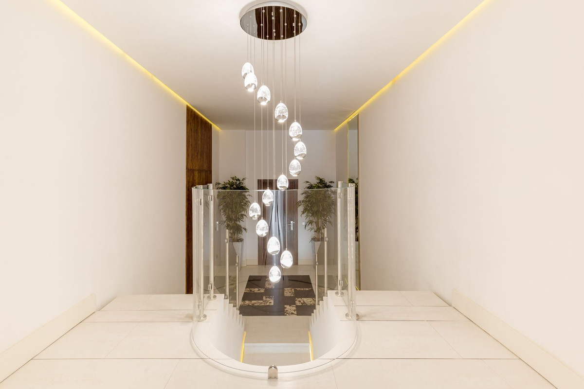 Appartement te koop in Puerto Banús | 3 slaapkamers H2344079