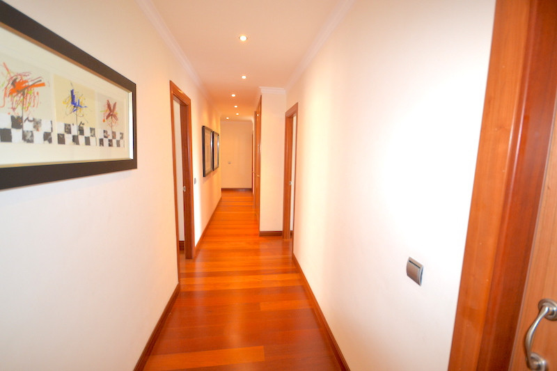 Penthouse te koop in Puerto Banús | 4 slaapkamers H2750489