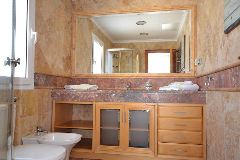 Penthouse te koop in Puerto Banús | 4 slaapkamers H2750489