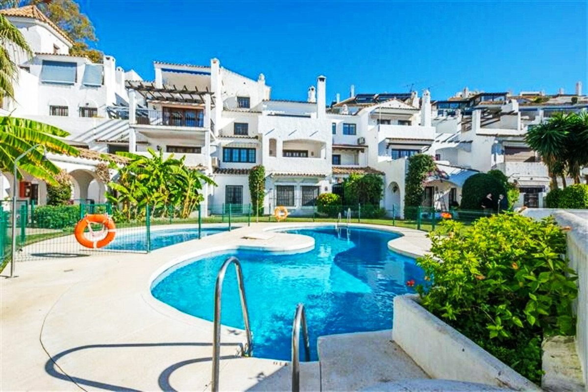 Tussenverdieping Appartement in Puerto Banús-27