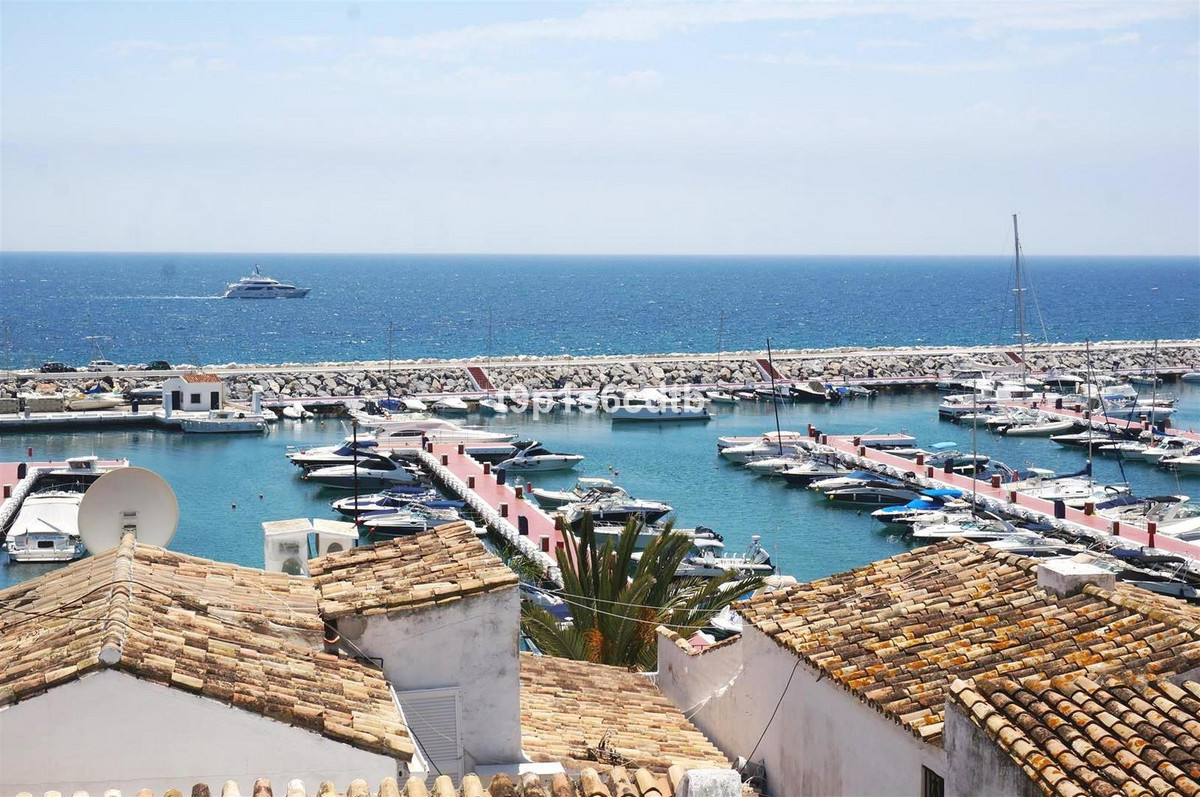 Appartement te koop in Puerto Banús | 3 slaapkamers H2929403
