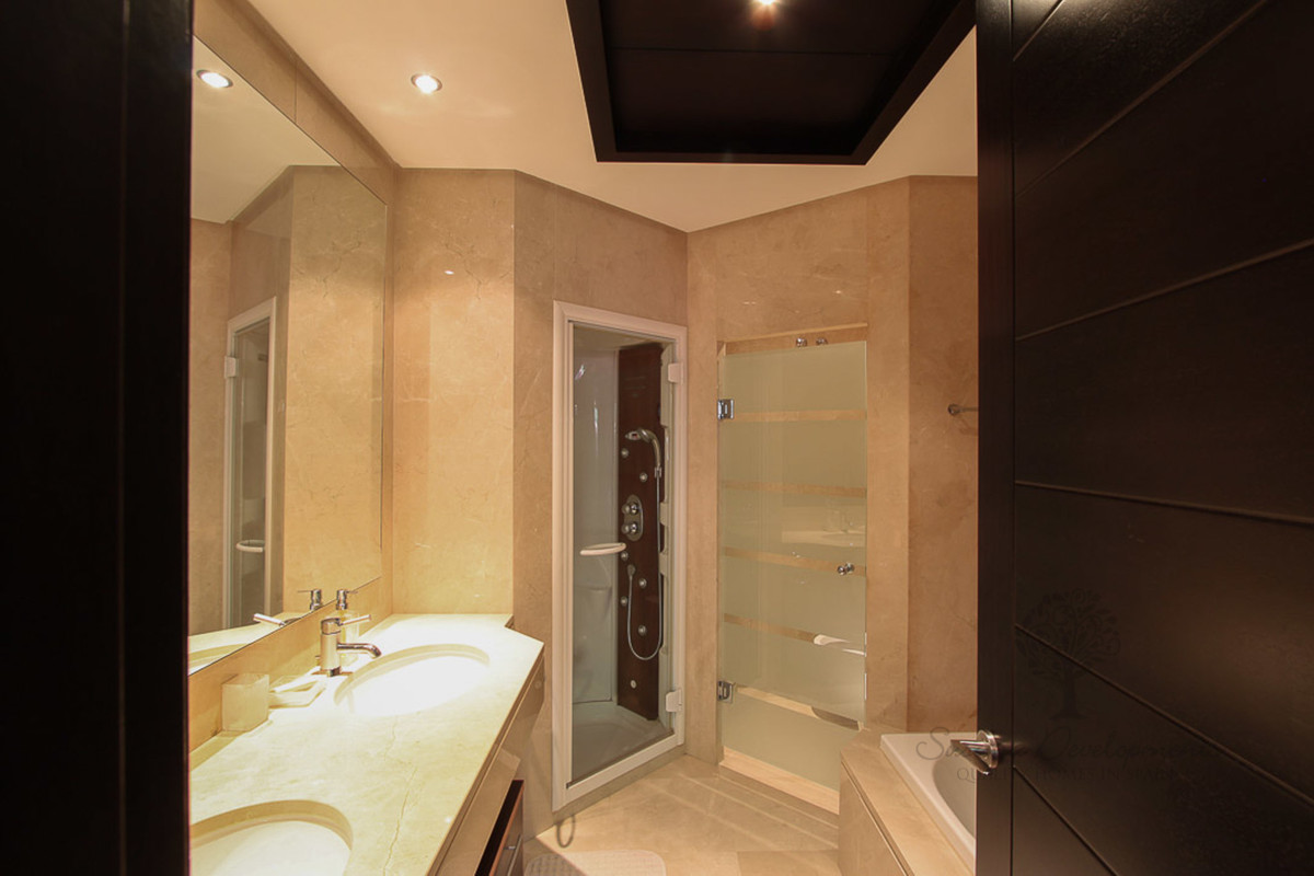 Appartement te koop in Puerto Banús | 2 slaapkamers H3461908