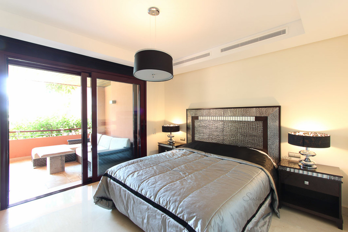 Appartement te koop in Puerto Banús | 2 slaapkamers H3461908
