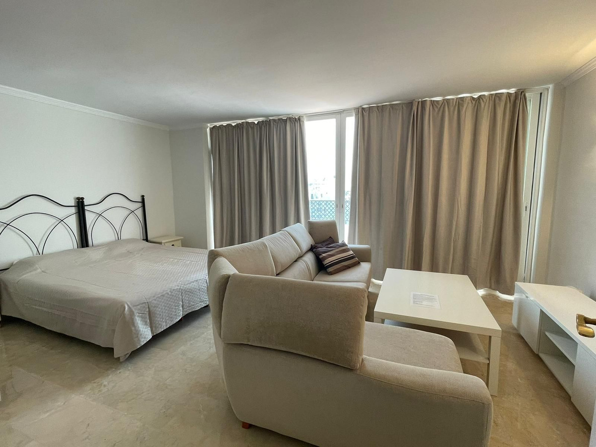 Penthouse in Puerto Banús-13