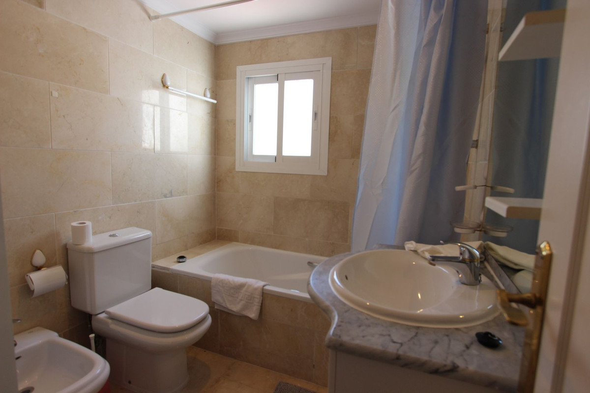 Penthouse in Puerto Banús-23