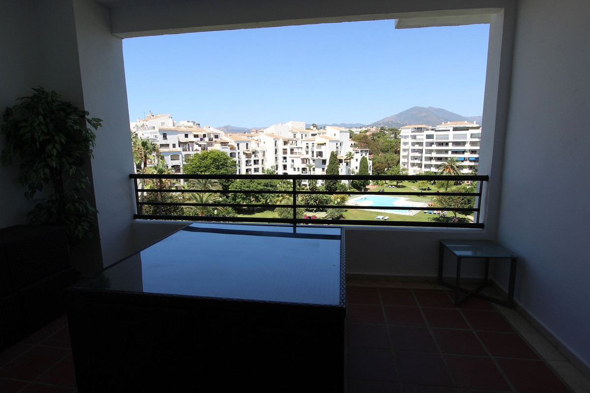 Penthouse in Puerto Banús-5