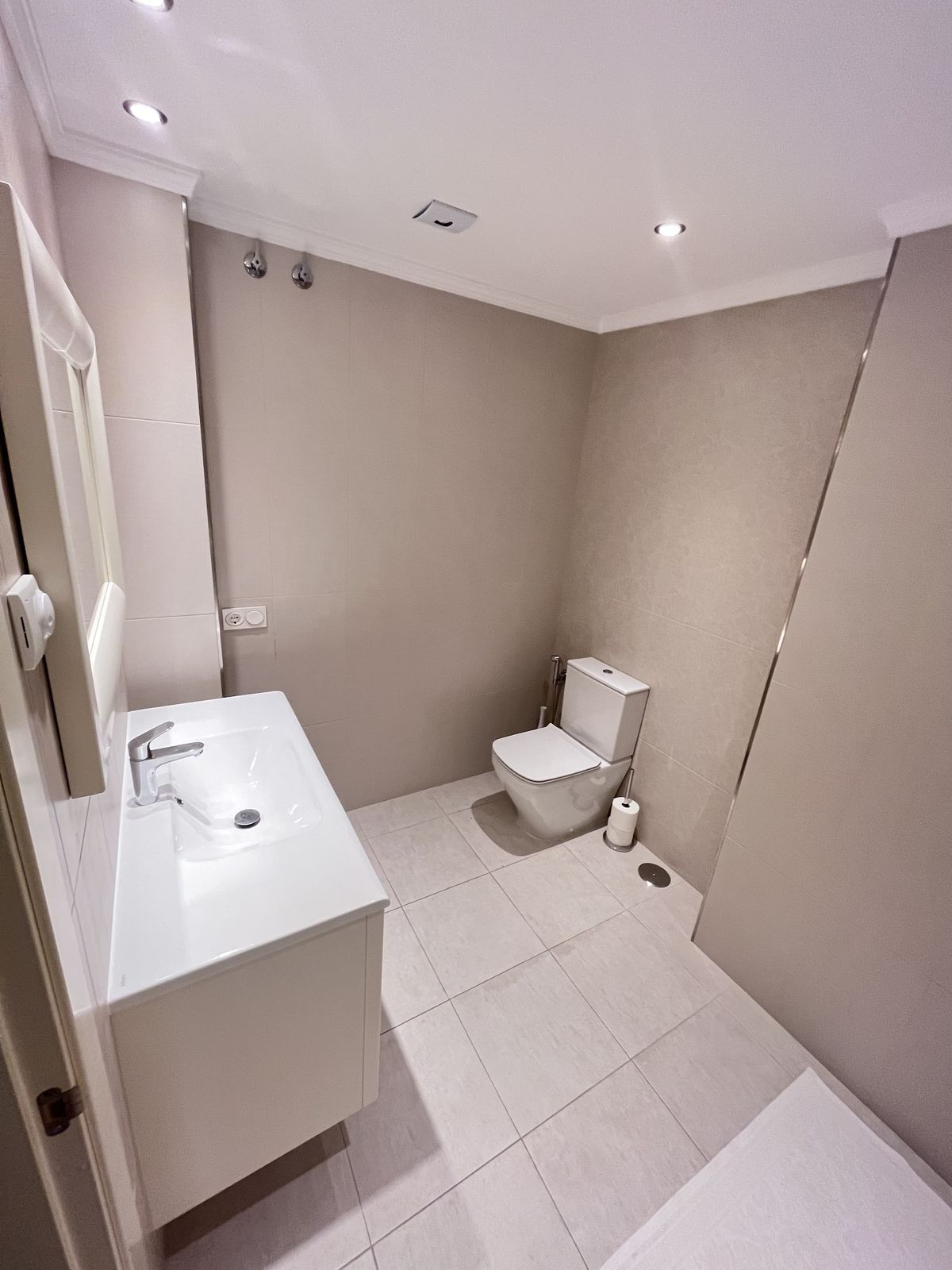 Appartement te koop in Puerto Banús | 2 slaapkamers H4312162