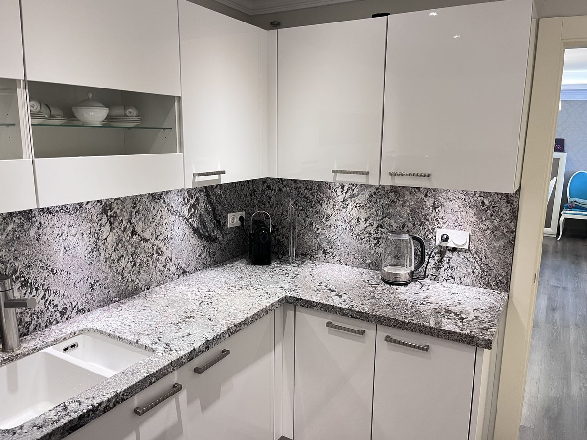 Appartement te koop in Puerto Banús | 2 slaapkamers H4312162