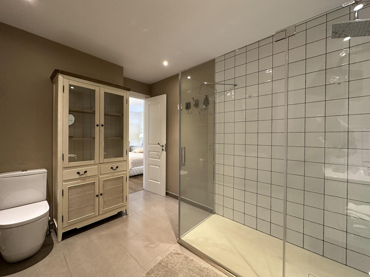 Appartement te koop in Puerto Banús | 3 slaapkamers H4588816