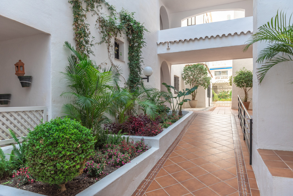Appartement te koop in Puerto Banús | 3 slaapkamers H4588816