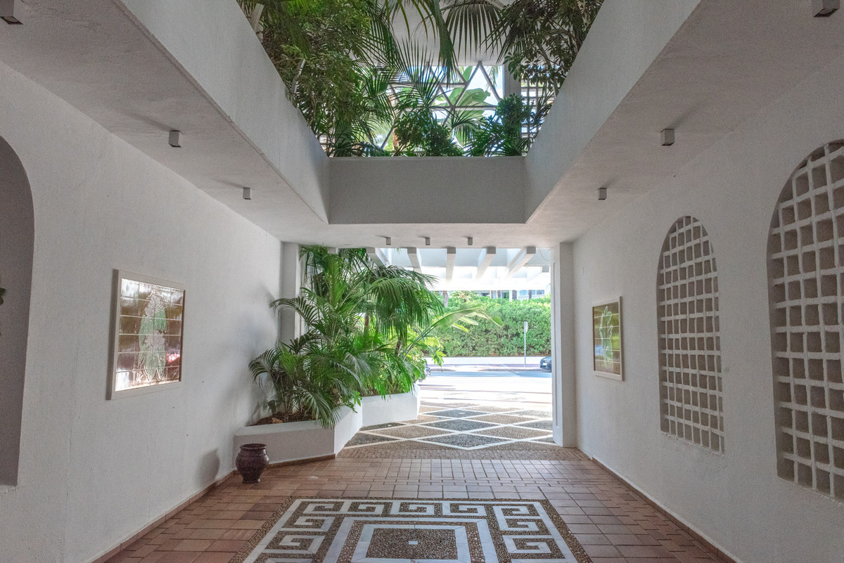 Appartement te koop in Puerto Banús | 3 slaapkamers H4588816