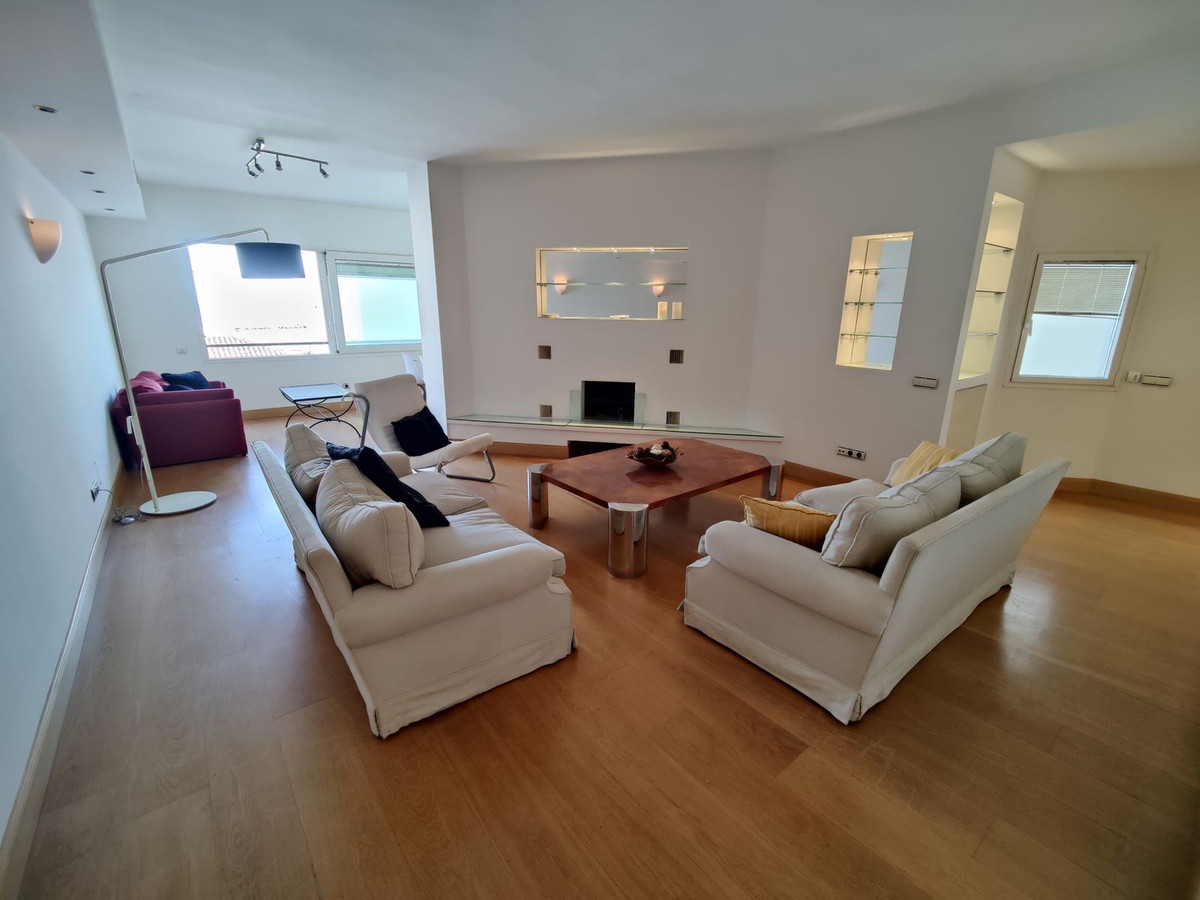 Appartement te koop in Puerto Banús | 1 slaapkamers H4688155