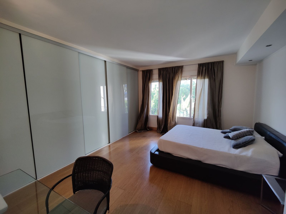 Appartement te koop in Puerto Banús | 1 slaapkamers H4688155