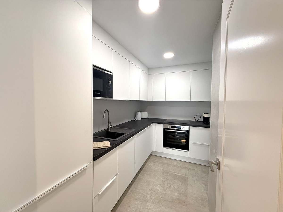 Tussenverdieping Appartement in Puerto Banús-13