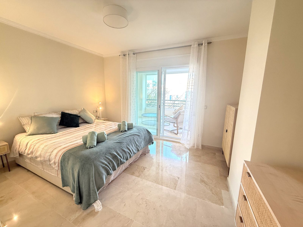 Tussenverdieping Appartement in Puerto Banús-16