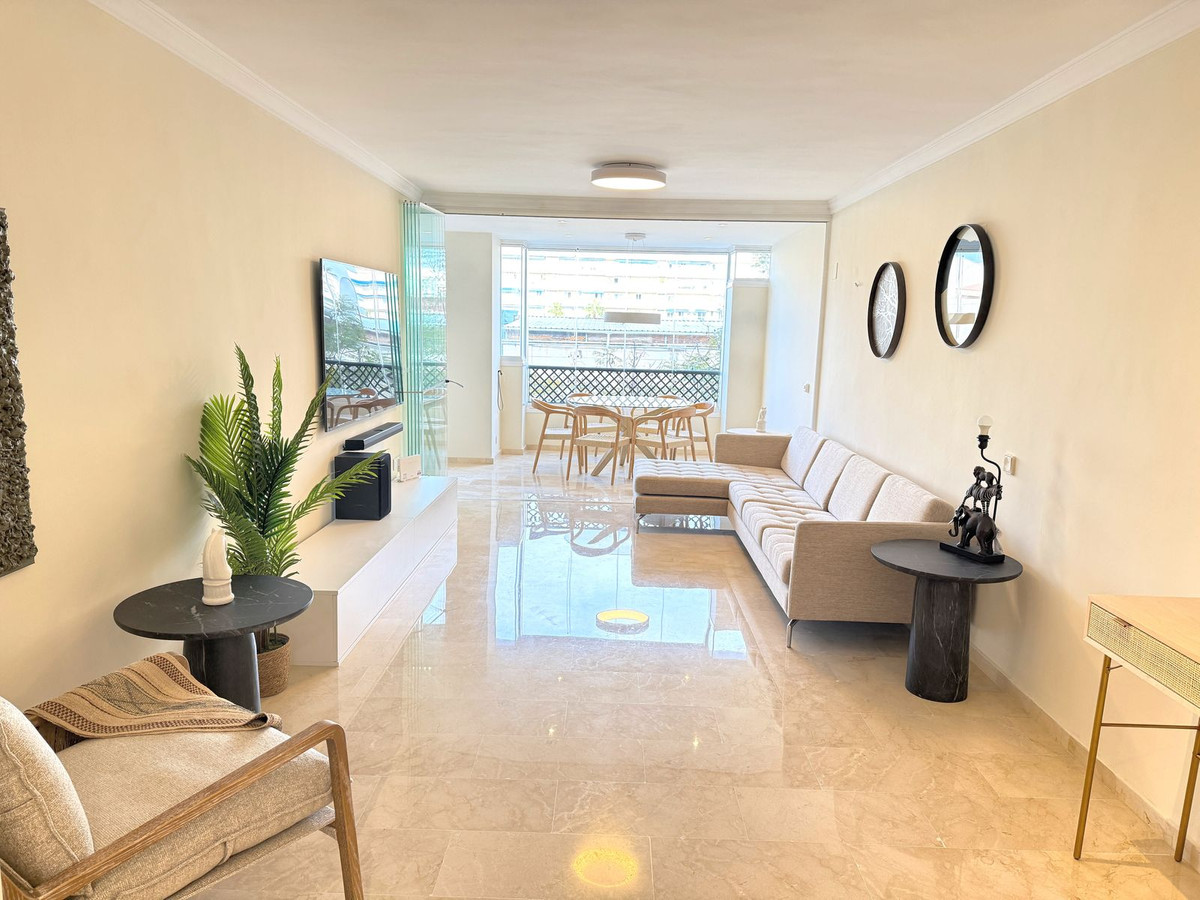 Tussenverdieping Appartement in Puerto Banús-2