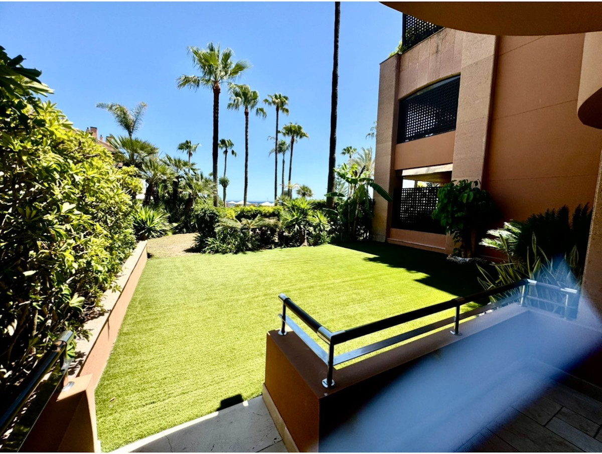 Appartement te koop in Puerto Banús | 2 slaapkamers H4789012
