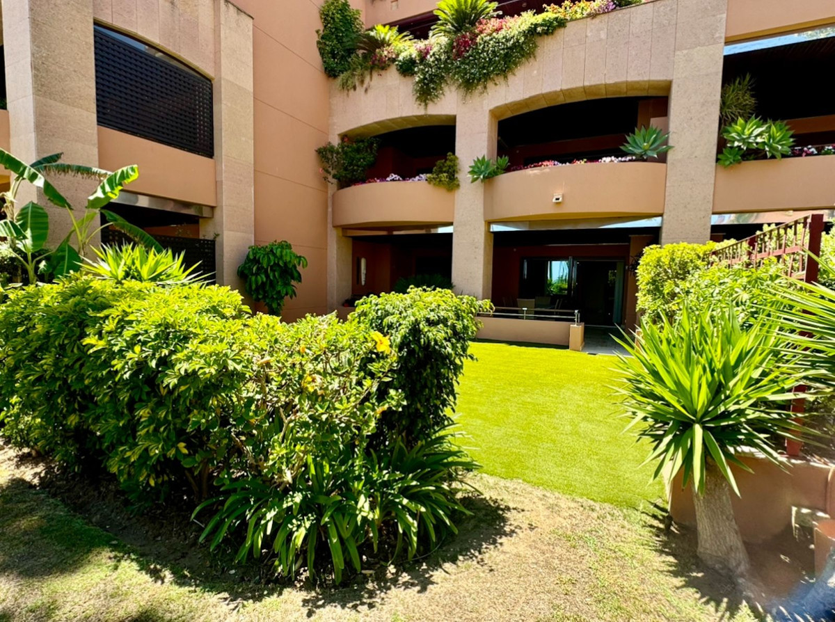 Appartement te koop in Puerto Banús | 2 slaapkamers H4789012