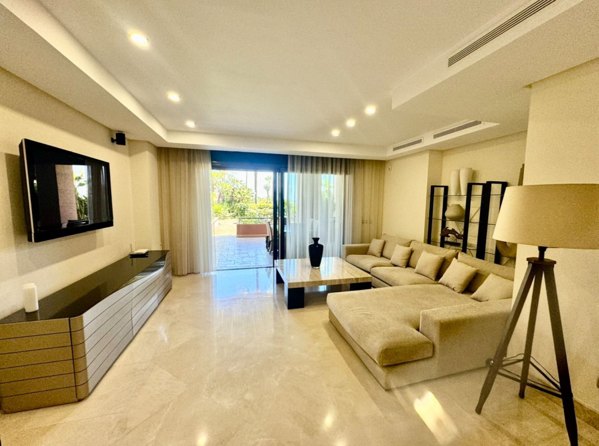 Appartement te koop in Puerto Banús | 2 slaapkamers H4789012