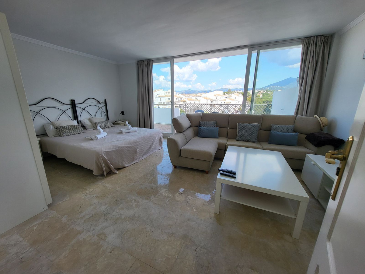 Appartement te koop in Puerto Banús | 4 slaapkamers H4791541
