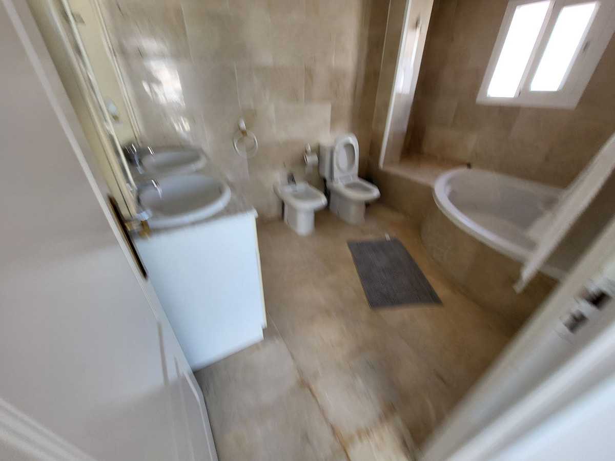 Appartement te koop in Puerto Banús | 4 slaapkamers H4791541