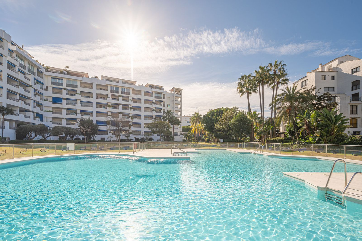 Appartement te koop in Puerto Banús | 4 slaapkamers H4791541