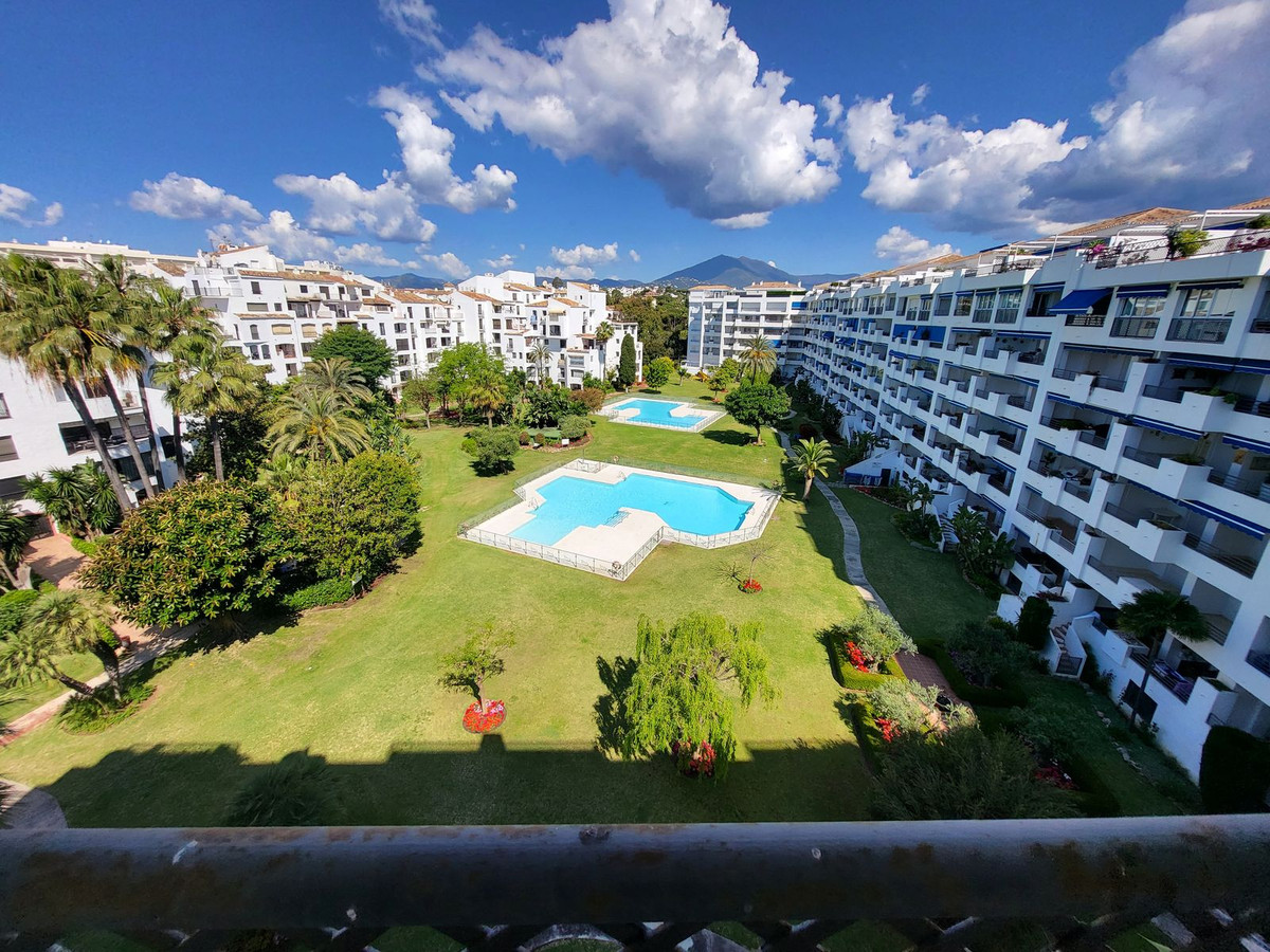 Appartement te koop in Puerto Banús | 4 slaapkamers H4791541