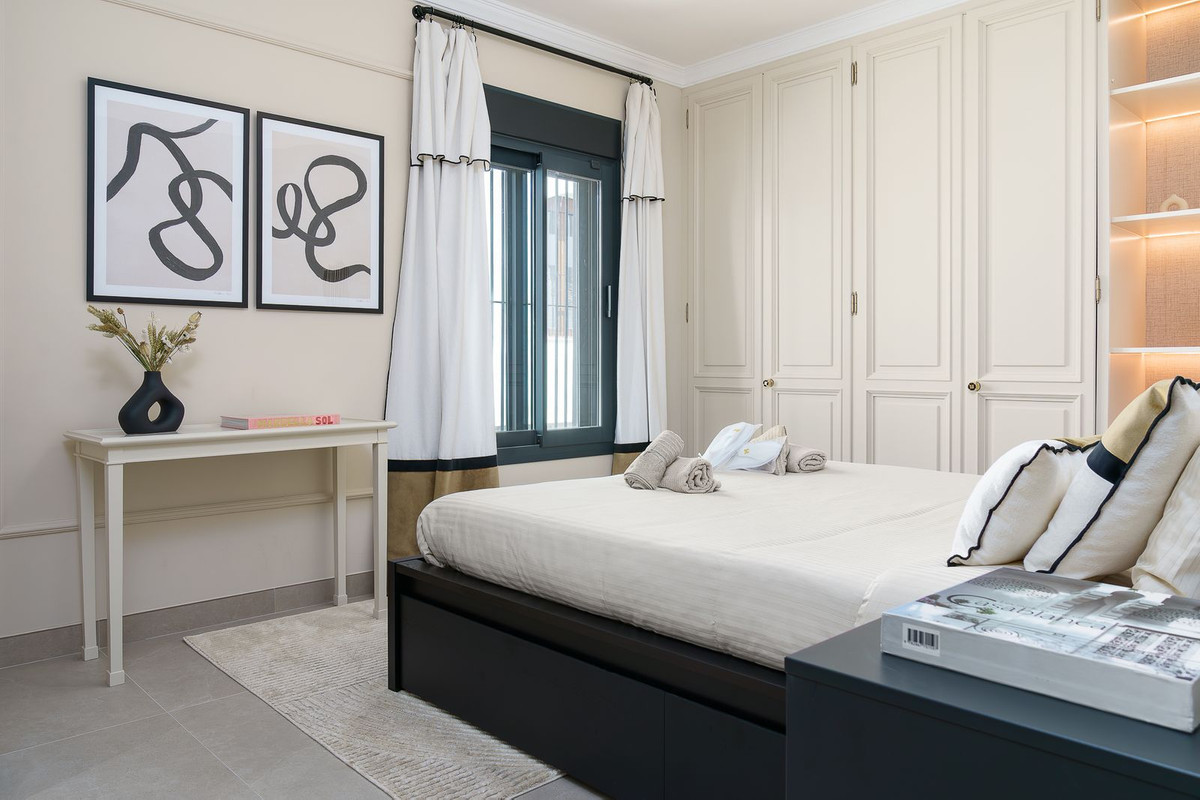 Appartement te koop in Puerto Banús | 2 slaapkamers H4804387