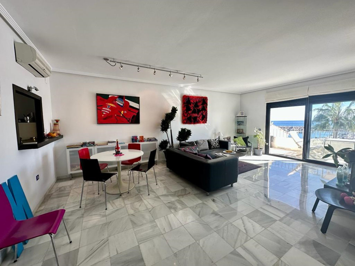 Penthouse in Puerto Banús-2