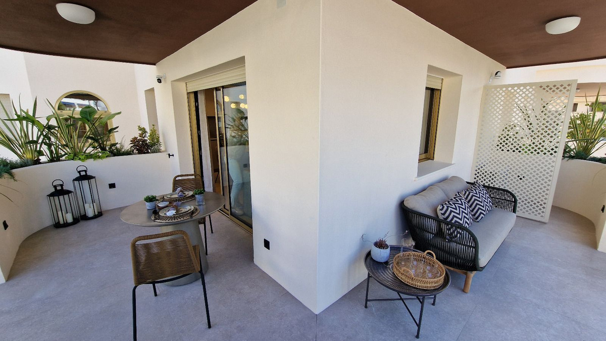 Tussenverdieping Appartement in Puerto Banús-8