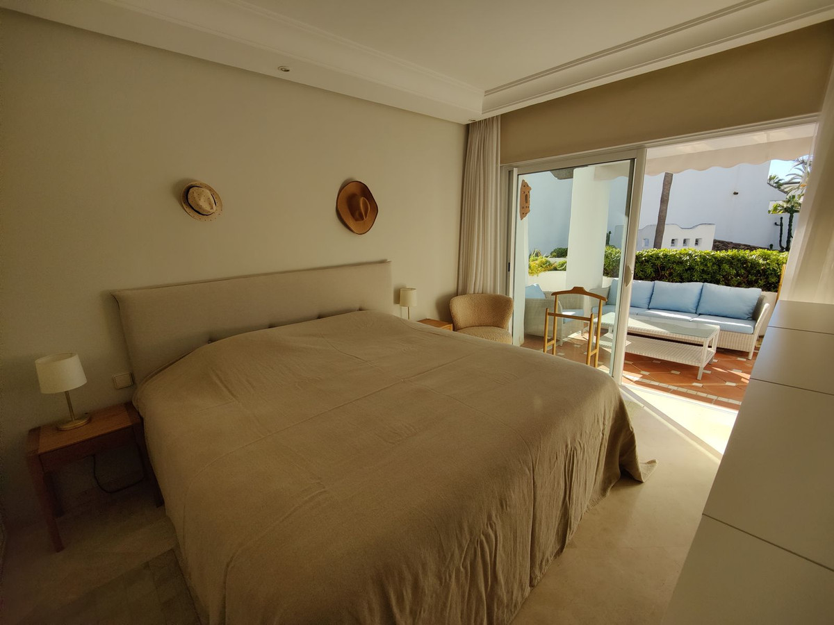 Apartment for sale in Puerto Banús | 3 bedrooms H4888774