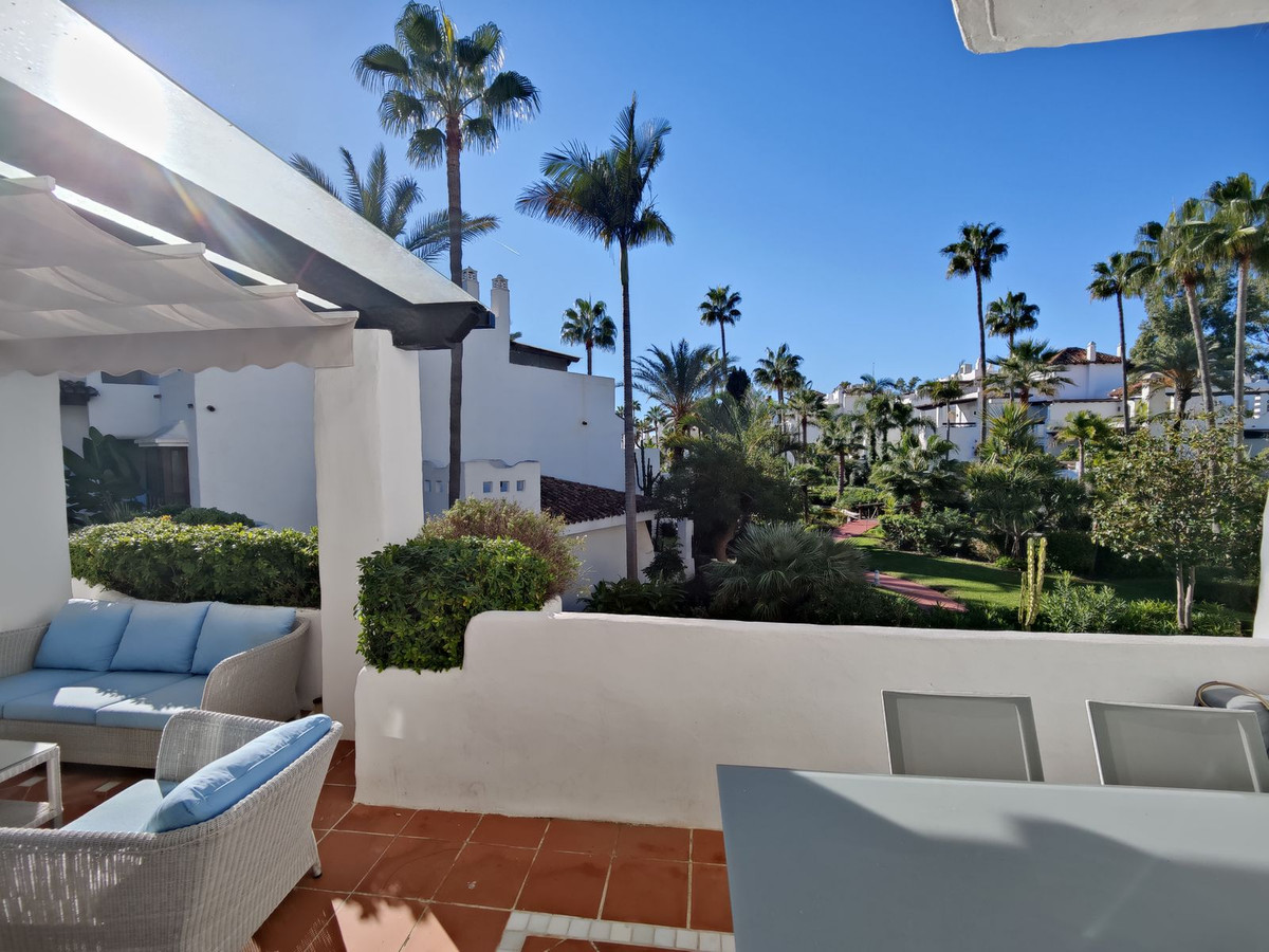 Apartment for sale in Puerto Banús | 3 bedrooms H4888774