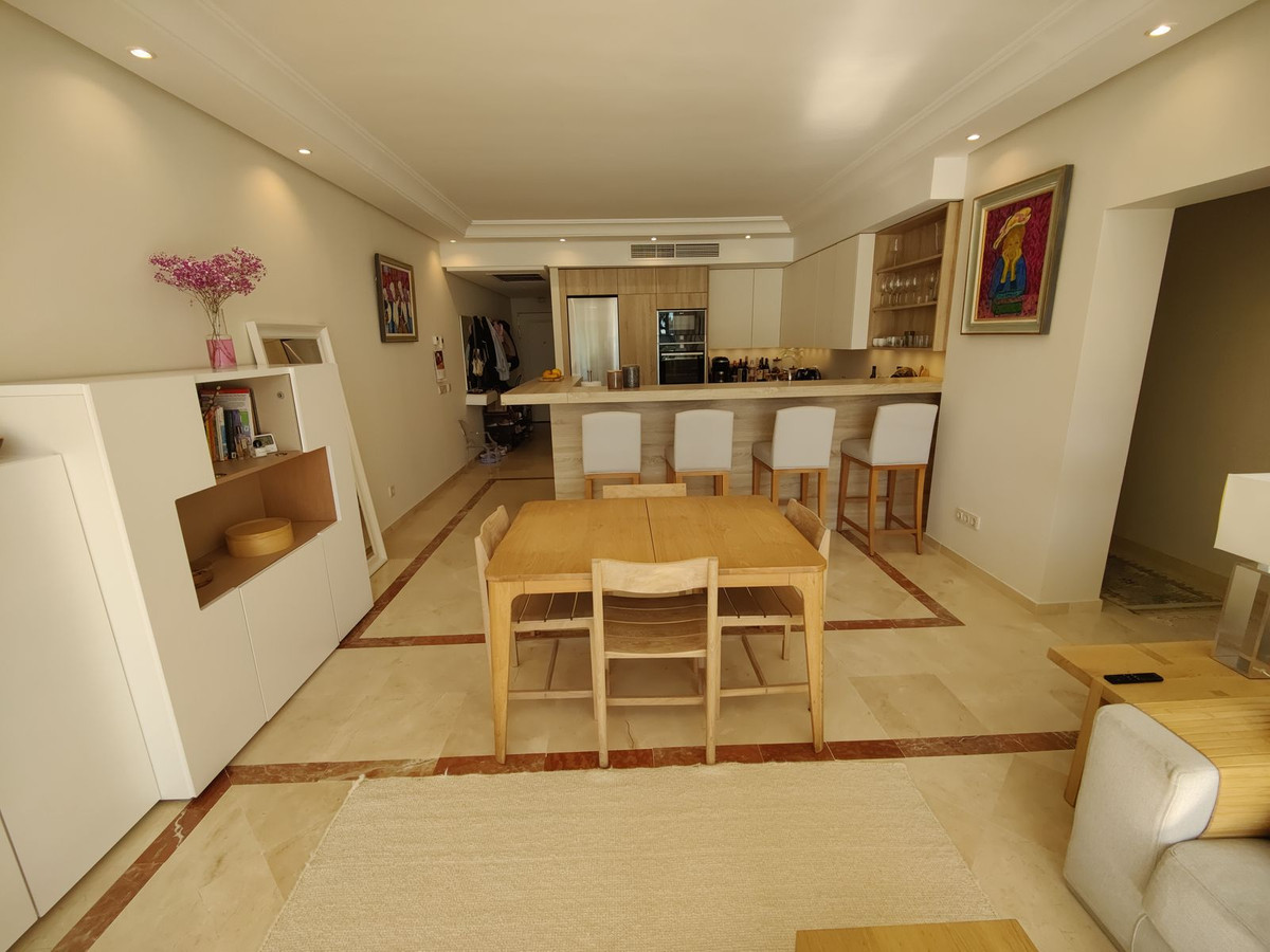 Apartment for sale in Puerto Banús | 3 bedrooms H4888774