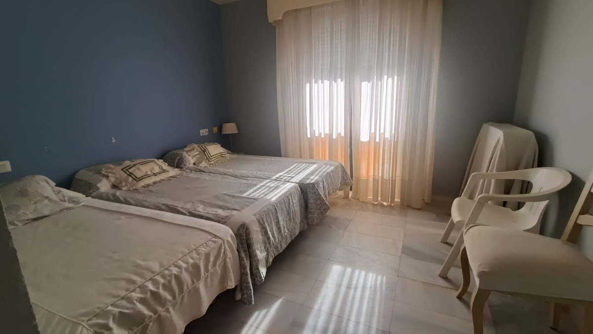 Appartement te koop in Puerto Banús | 2 slaapkamers H4926076