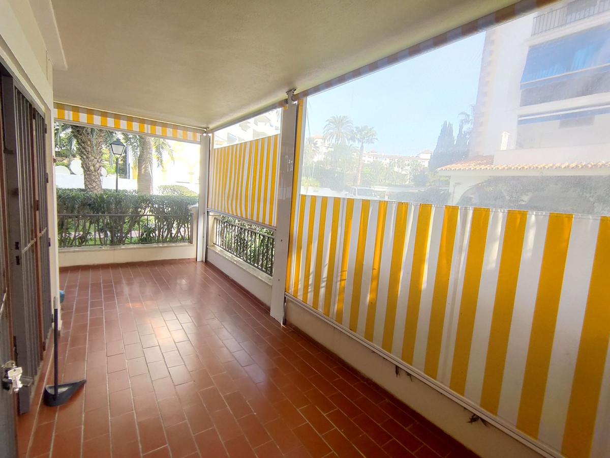 Appartement te koop in Puerto Banús | 2 slaapkamers H4934320
