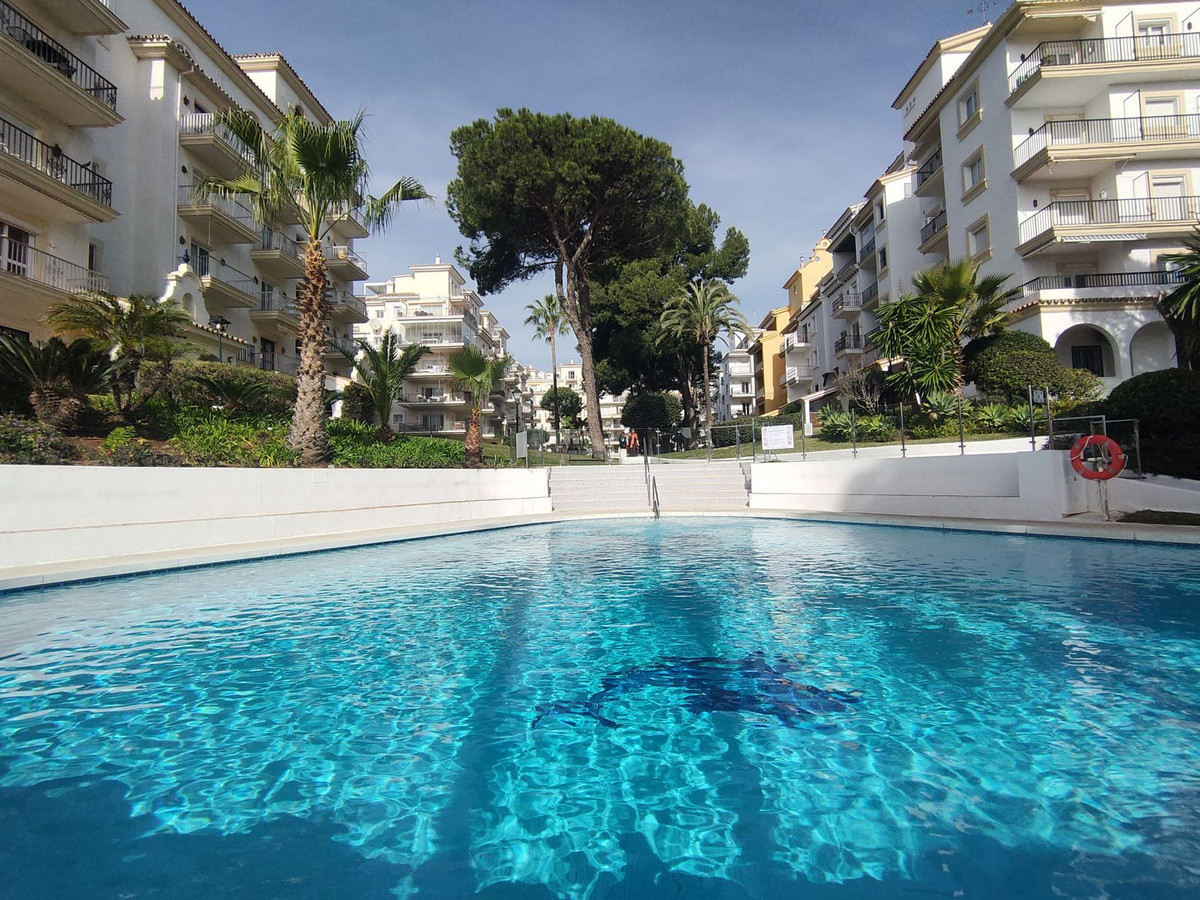 Appartement te koop in Puerto Banús | 2 slaapkamers H4934320