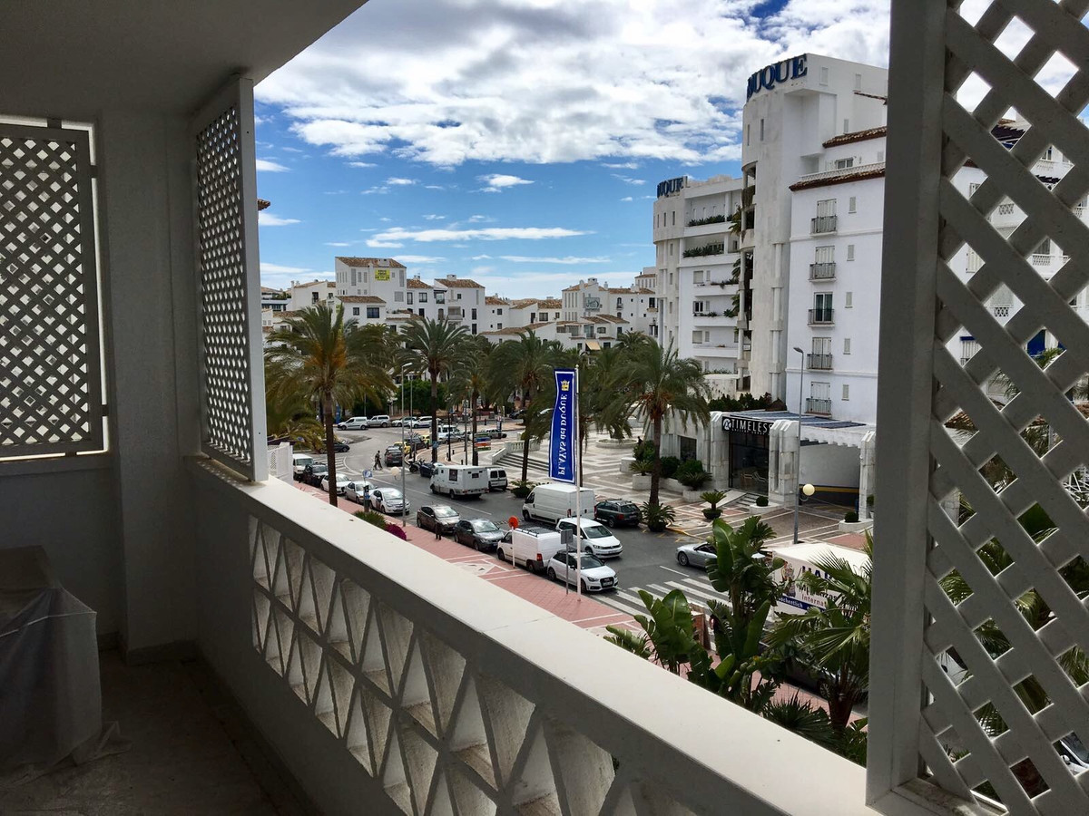 Tussenverdieping Appartement in Puerto Banús-19