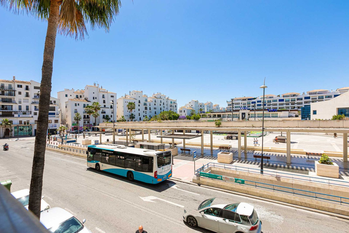 Tussenverdieping Appartement in Puerto Banús-11
