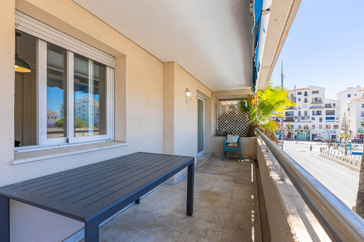 Tussenverdieping Appartement in Puerto Banús-7