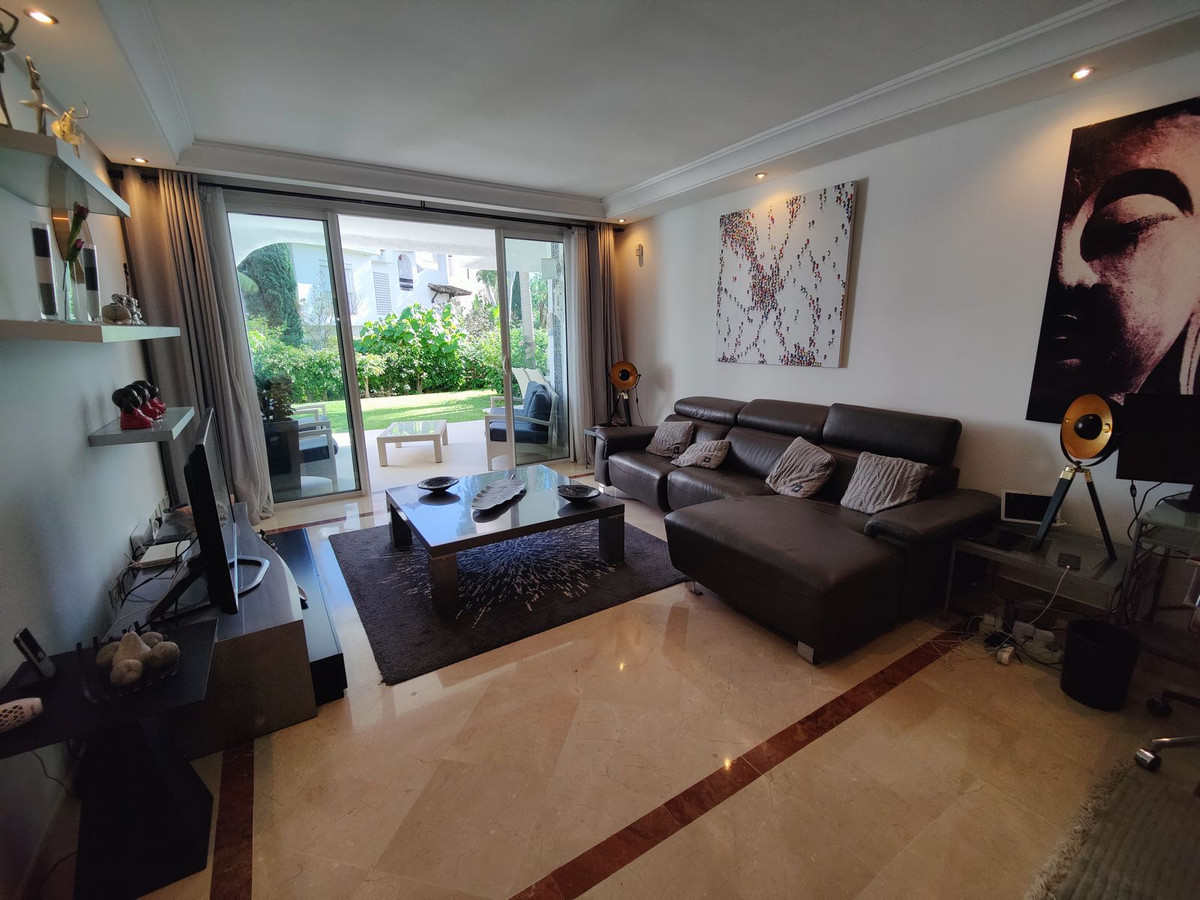 Appartement te koop in Puerto Banús | 2 slaapkamers H4974370