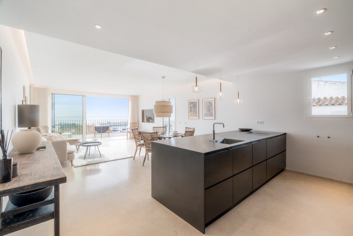 Penthouse in Puerto Banús-2