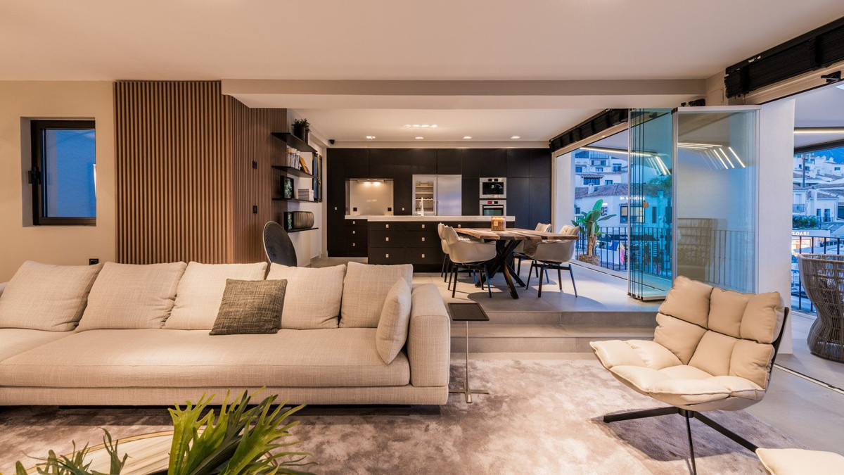 Appartement te koop in Puerto Banús | 2 slaapkamers H5006665