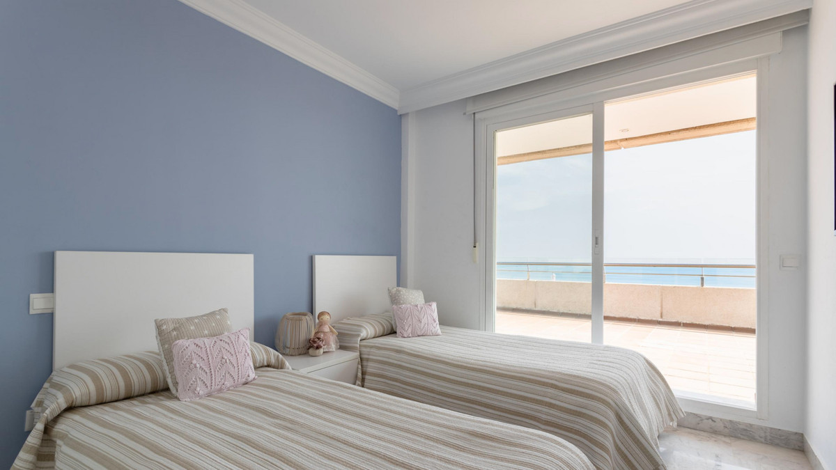 Penthouse in Puerto Banús-12