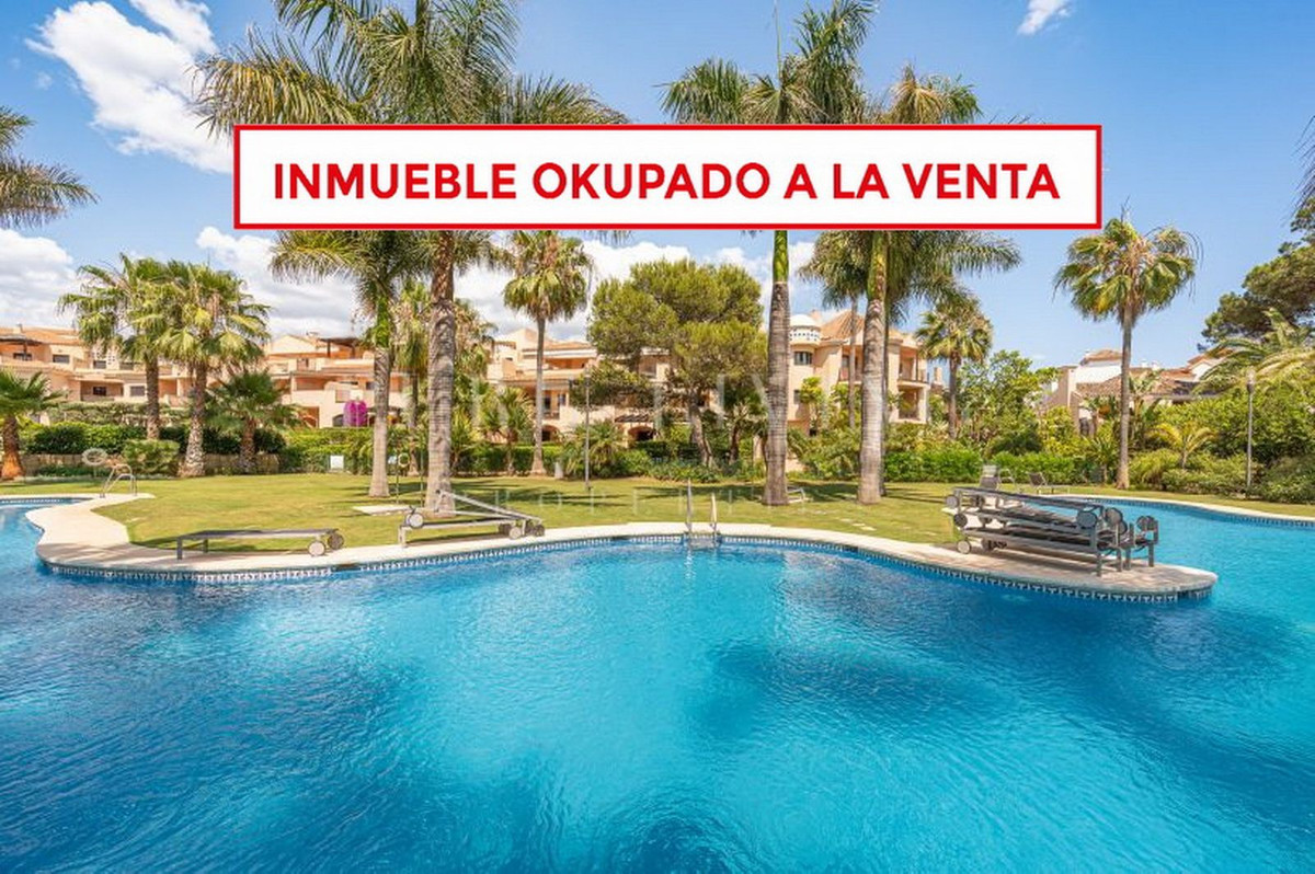 Tussenverdieping Appartement in Puerto Banús-1