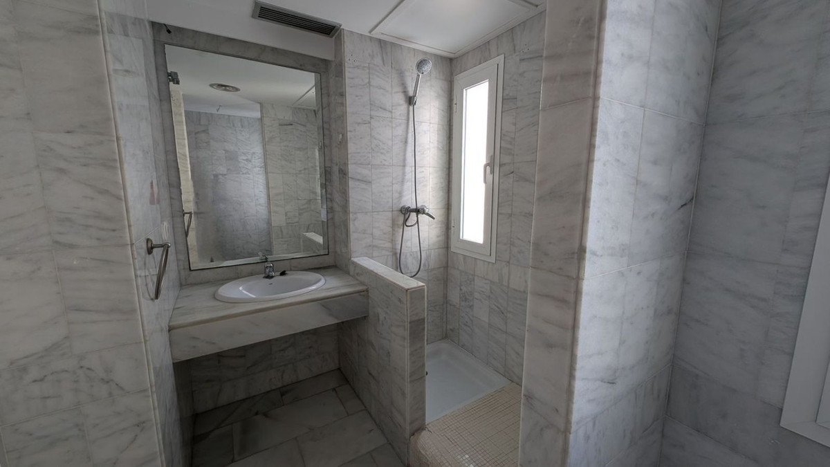 Penthouse Duplex in Puerto Banús-18